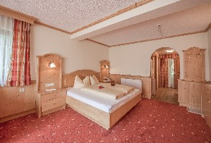 Hotel PANORAMAHOTEL SCHWENDBERGERHOF wakacje