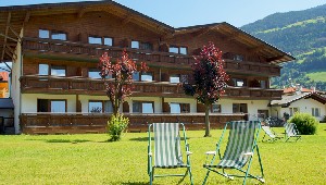 Hotel FIRST MOUNTAIN HOTEL ZILLERTAL wakacje