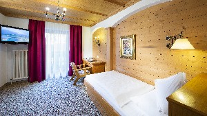 Hotel LANDGUT ZAPFENHOF wakacje