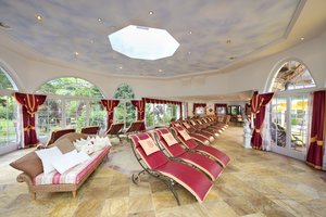 Hotel LANDGUT ZAPFENHOF wakacje