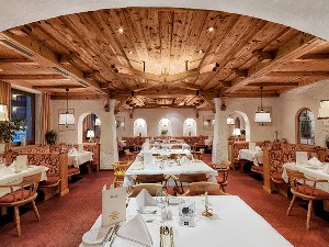 Hotel DOLOMITEN RESIDENZ SPORTHOTEL SILLIAN wakacje