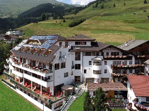 Hotel AMADEUS MICHELUZZI wakacje