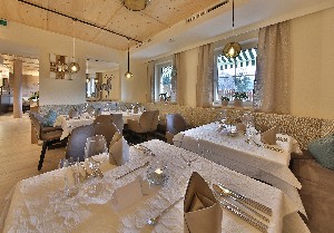 Hotel CASTEL wakacje