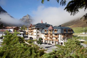 Hotel ALPENRESORT FLUCHTHORN wakacje