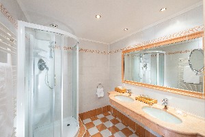 Hotel ALPENROMANTIK HOTEL WIRLERHOF wakacje