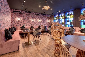 Hotel HIT THE SKY wakacje