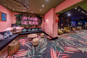 Hotel HIT THE SKY wakacje