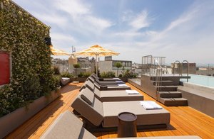 Hotel ADIA ALUMA ATHENS, CURIO COLLECTION BY HILTON wakacje