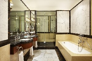 Hotel GRANDE BRETAGNE wakacje