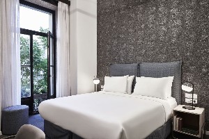 Deluxe Double Room (Balcony)