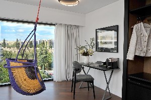 Deluxe Suite (With Jacuzzi)