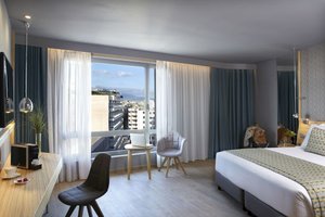 Double Executive Room (City View)