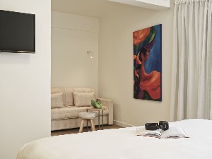 Superior Suite (LateralSeaView)