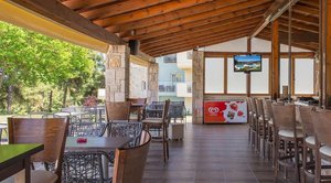 pool bar