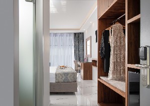 Executive Junior Suite