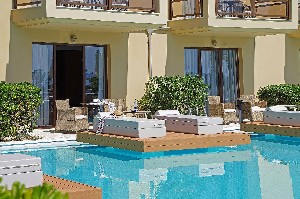 Double Executive Room Swim Up