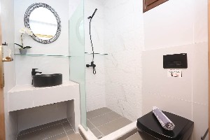 Bathroom Deluxe Double