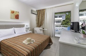 Hotel PORTES BEACH wakacje