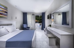 Hotel PORTES BEACH wakacje