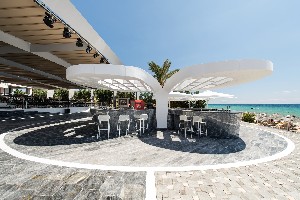 Beach Bar