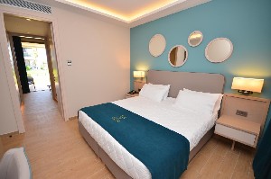 Hotel ALMYROS BEACH RESORT AND SPA wakacje