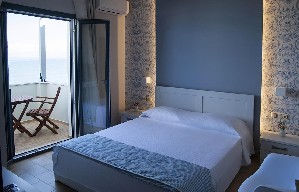 Hotel CRESSIDA SEASIDE APARTMENTS wakacje