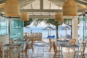 Hotel DELFINIA wakacje