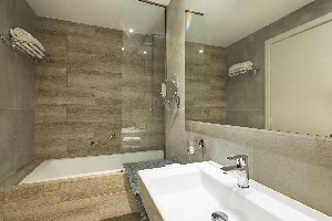 Hotel DELFINIA wakacje