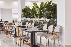 Hotel MICHELANGELO RESORT AND SPA wakacje