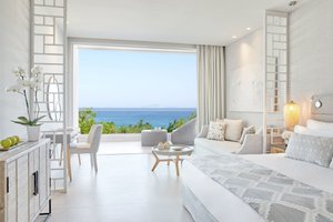 Junior Suite Private garden Sea View