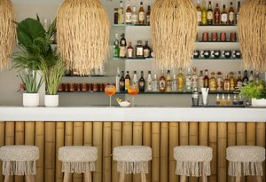 Lagoon Bar