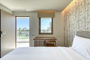 Twin Standard Room Garden & Pool View