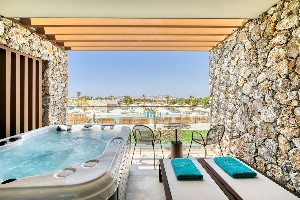 Standard Junior Suite with Jacuzzi