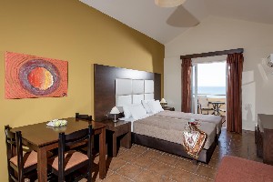 Hotel THEO HOTEL AGIA MARINA wakacje