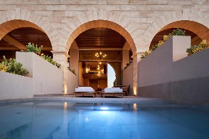 Hotel CASTELLO INFINITY SUITES wakacje