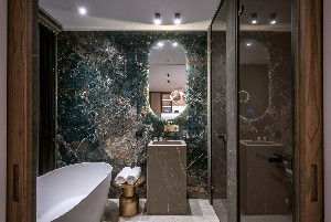 Cave Suite Private Pool Garden View 