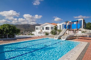 Hotel PENINSULA wakacje