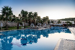 Hotel ALMYRIDA VILLAGE & WATERPARK wakacje