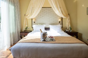 Hotel HALEPA wakacje