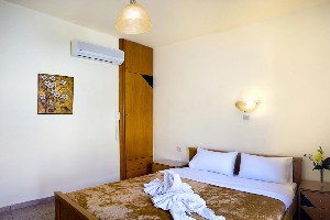 Hotel NICOLAS wakacje