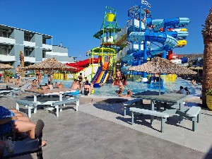 Hotel ERI BEACH RESORT wakacje