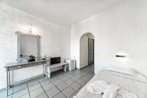 Hotel IRO HOTEL wakacje