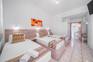 Hotel HAPPY DAYS STUDIOS wakacje