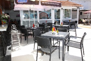 Hotel HAPPY DAYS STUDIOS wakacje