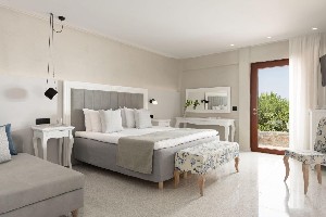 Hotel IKAROS BEACH LUXURY RESORT & SPA wakacje