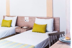 Standard Triple Studio