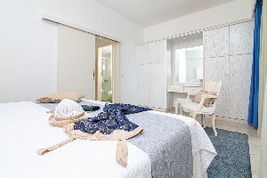 Deluxe Apartment (SeaView)