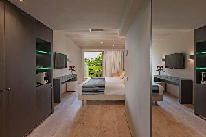 Hotel KYMA SUITES wakacje