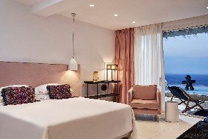 Suite Sea View Private Pool