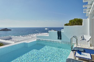 Thalassa Suite Private Pool